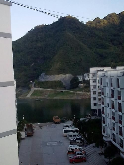 【陕西省安康市紫阳县最新通告：所有人员封城_陕西省安康地区紫阳县】